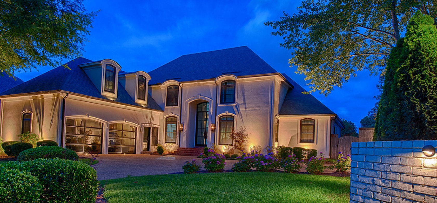 Blue Sky Architectural & Landscape Lighting-1