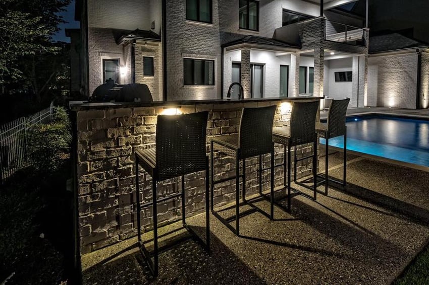 outdoor kitchen under counter lighting